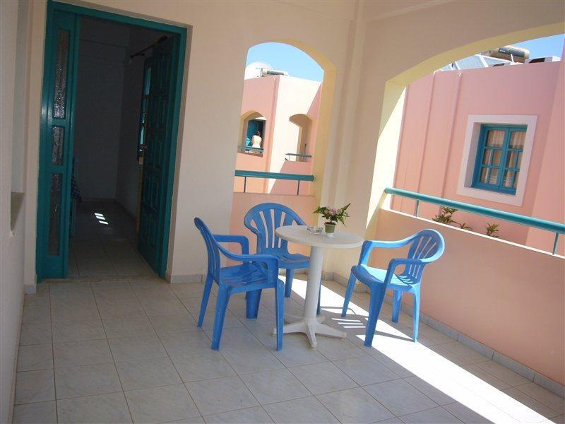 Pella Apartments Goúvai Luaran gambar