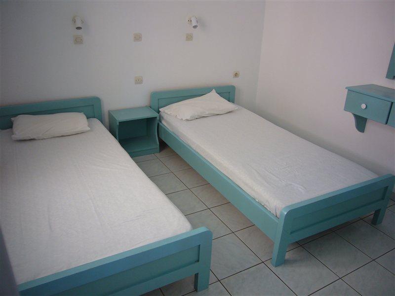 Pella Apartments Goúvai Luaran gambar